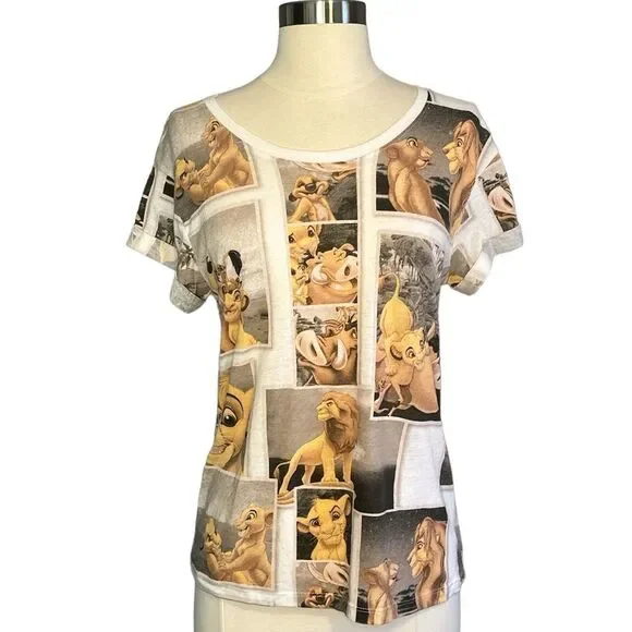 Disney - The Lion King All Over Print T Shirt. Size Medium - Picture 1 of 5